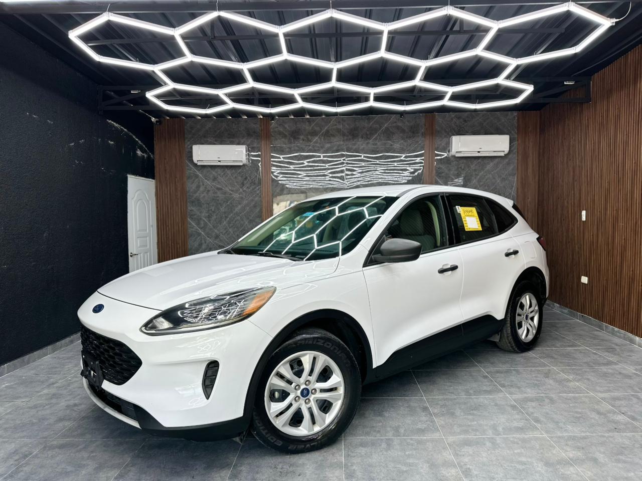Ford Escape S 2020